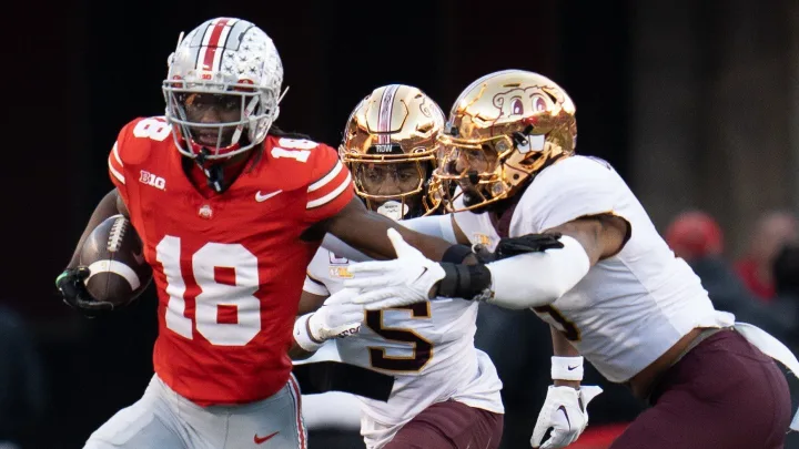 右中场站稳 右中场站稳